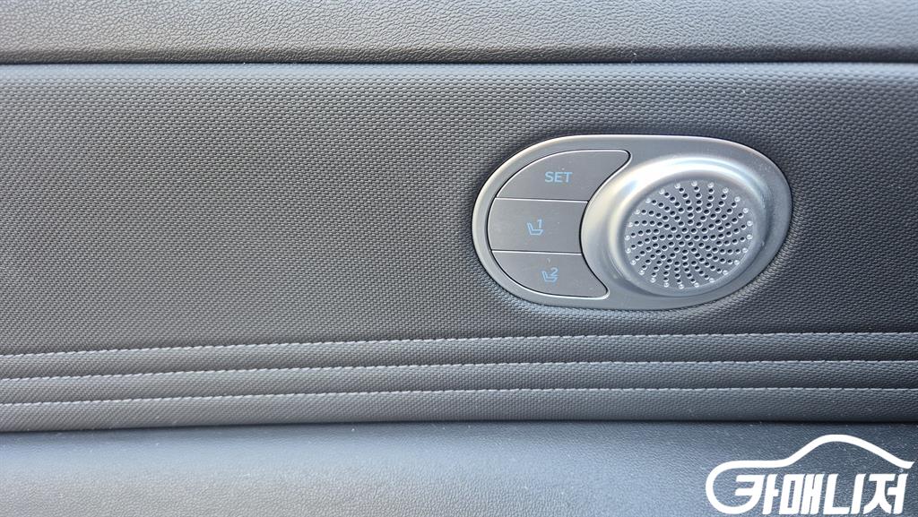 Hyundai Avante 1.6 Inspiration thumbnail 8