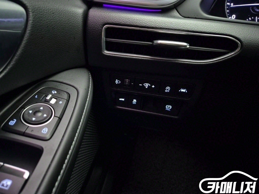 Hyundai Sonata 2.0 Premium Peulreoseu thumbnail 17