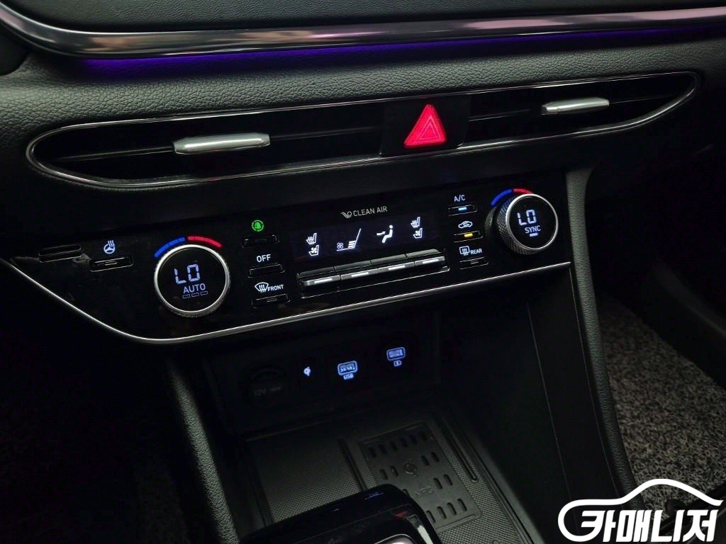 Hyundai Sonata 2.0 Premium Peulreoseu thumbnail 18