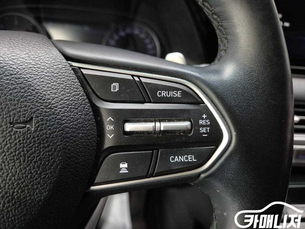 Hyundai Palisade Diesel 2.2 2WD thumbnail 15