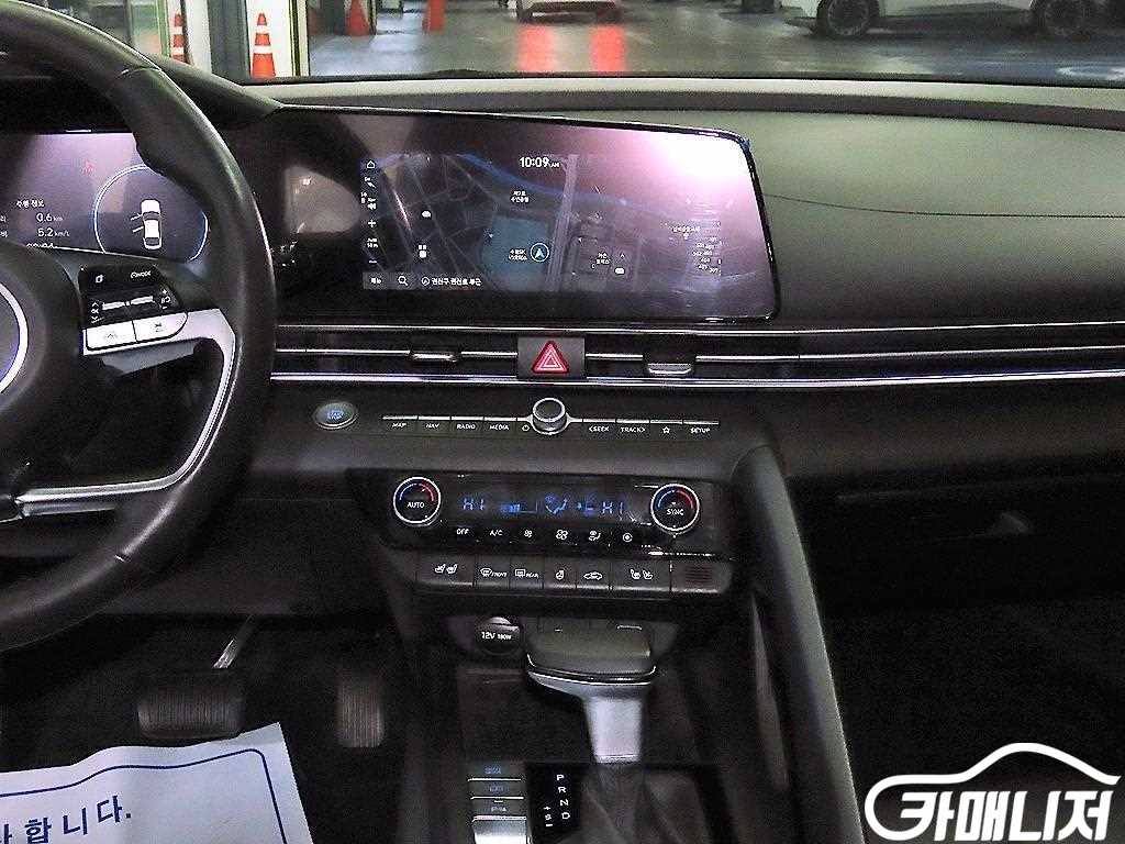 Hyundai Avante 1.6 Inspiration thumbnail 11