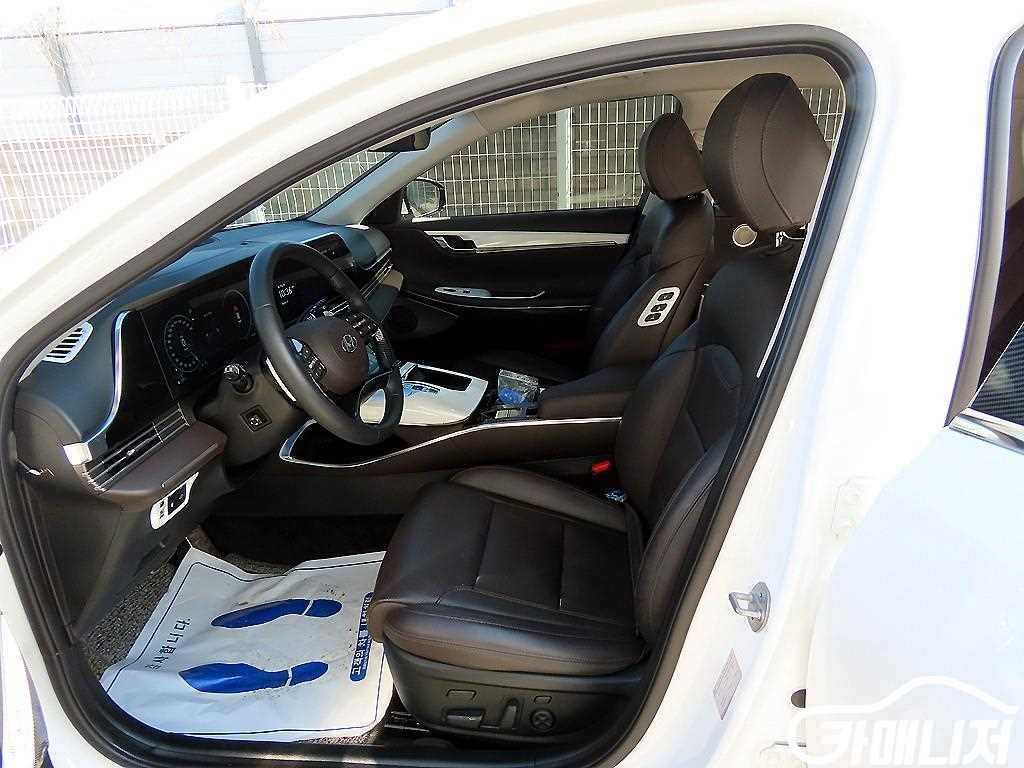 Hyundai Grandeur The New Grandeur IG Hybrid Exclusive thumbnail 5