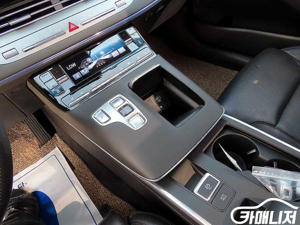 Hyundai Grandeur The New Grandeur IG 2.5 Calligraphy thumbnail 10