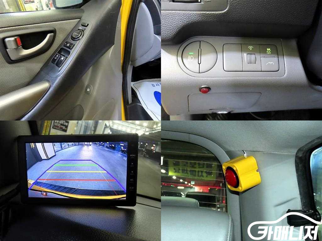 Hyundai Starex Grand Starex 12-Seater Wagon thumbnail 18