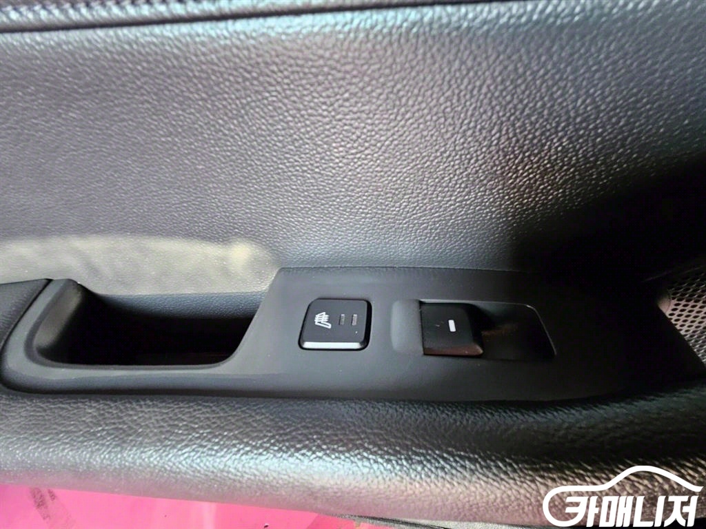 Hyundai Sonata 2.0 Premium thumbnail 19