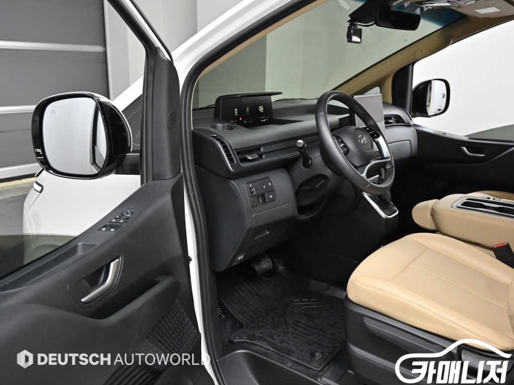 Hyundai Staria LPG Cargo Modern thumbnail 11