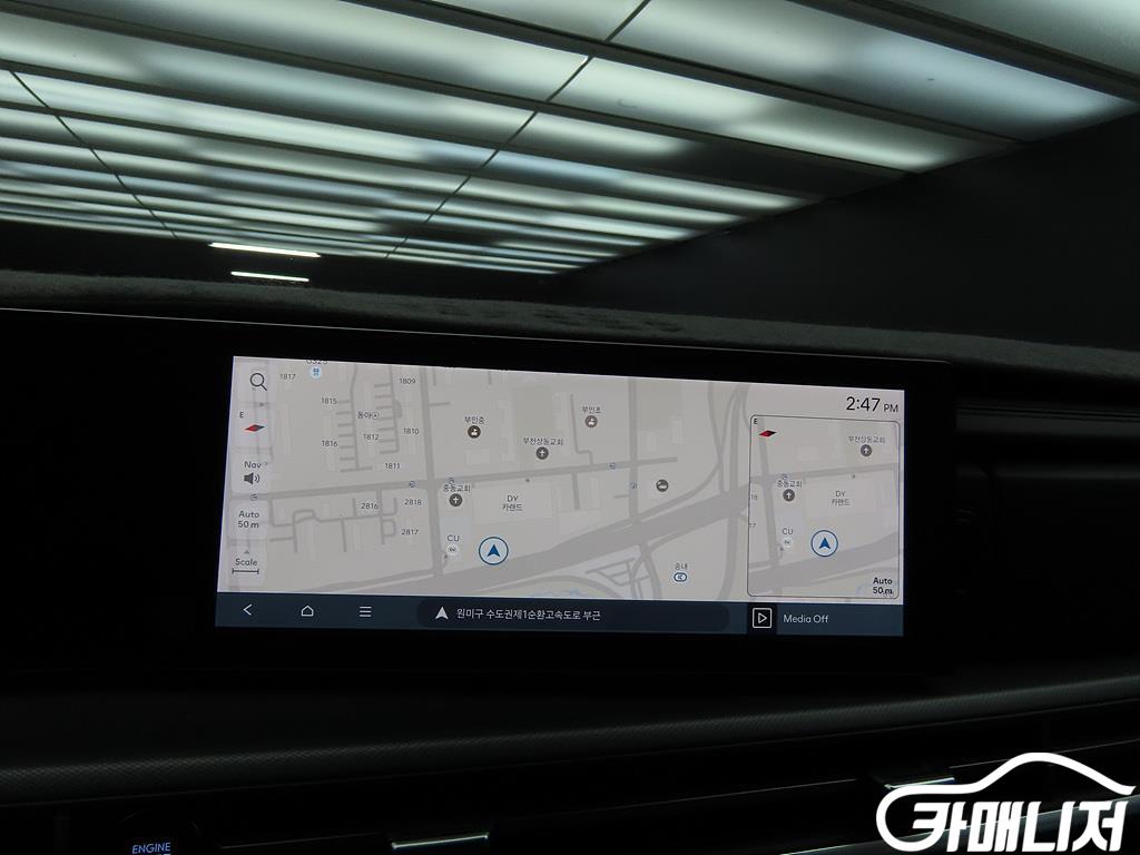 Hyundai Santa Fe Santa Fe MX5 Gasoline 2.5T 2WD Exclusive thumbnail 11