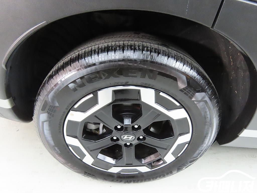 Hyundai Santa Fe Santa Fe MX5 Gasoline 2.5T 2WD Exclusive thumbnail 20