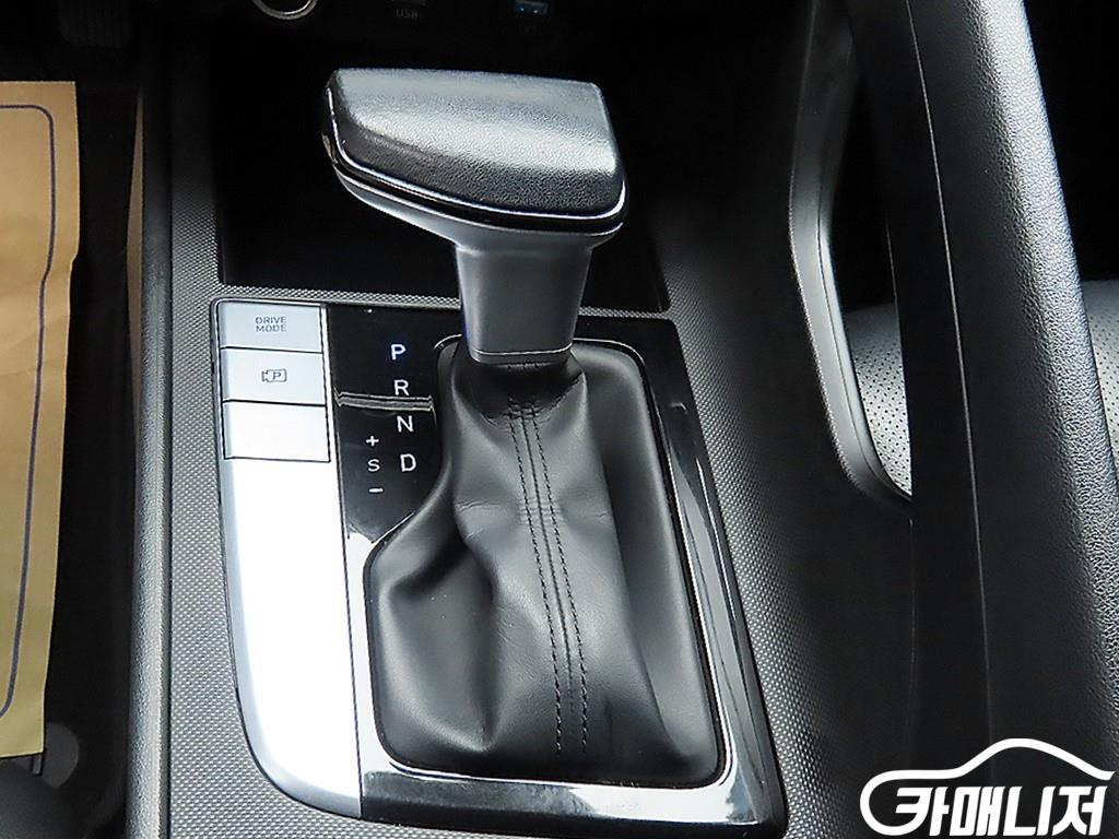 Hyundai Avante 1.6 Modern thumbnail 10