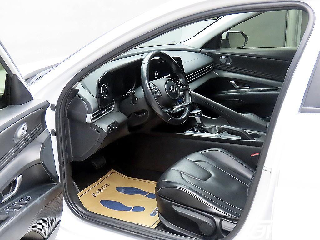 Hyundai Avante 1.6 Modern thumbnail 5