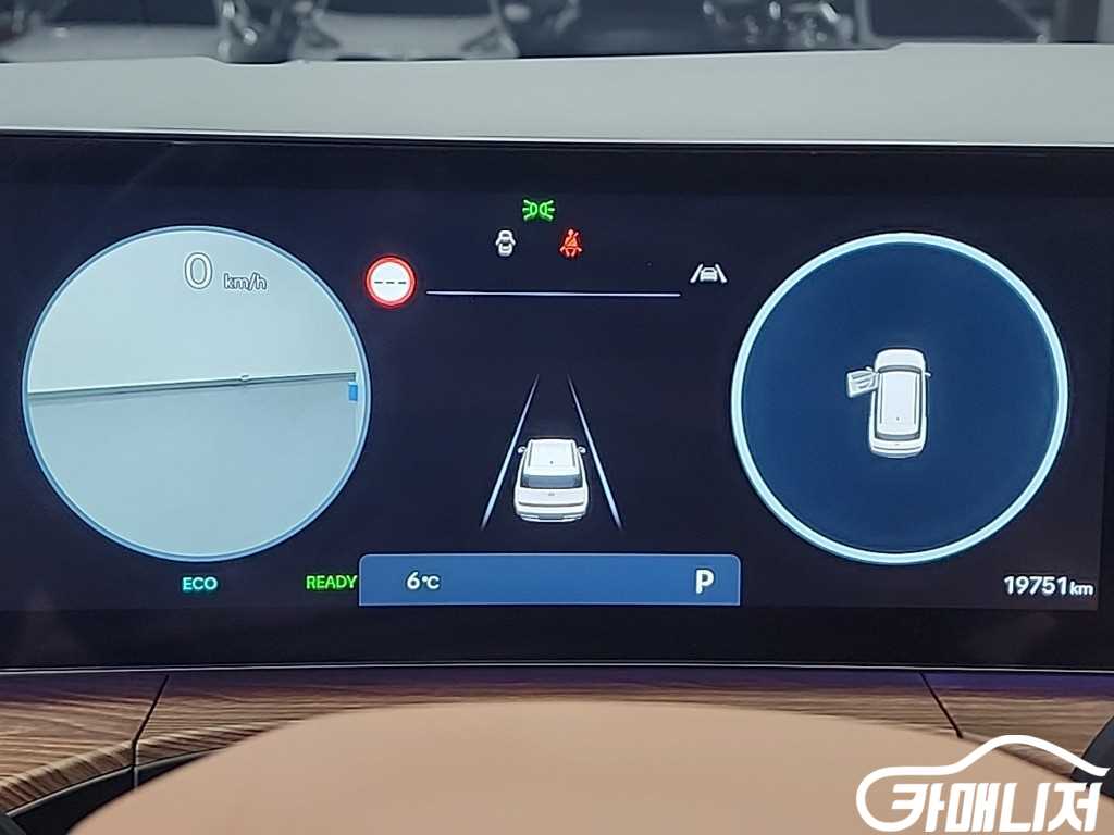 Hyundai Santa Fe Santa Fe Hybrid MX5 1.6T 4WD Calligraphy thumbnail 7