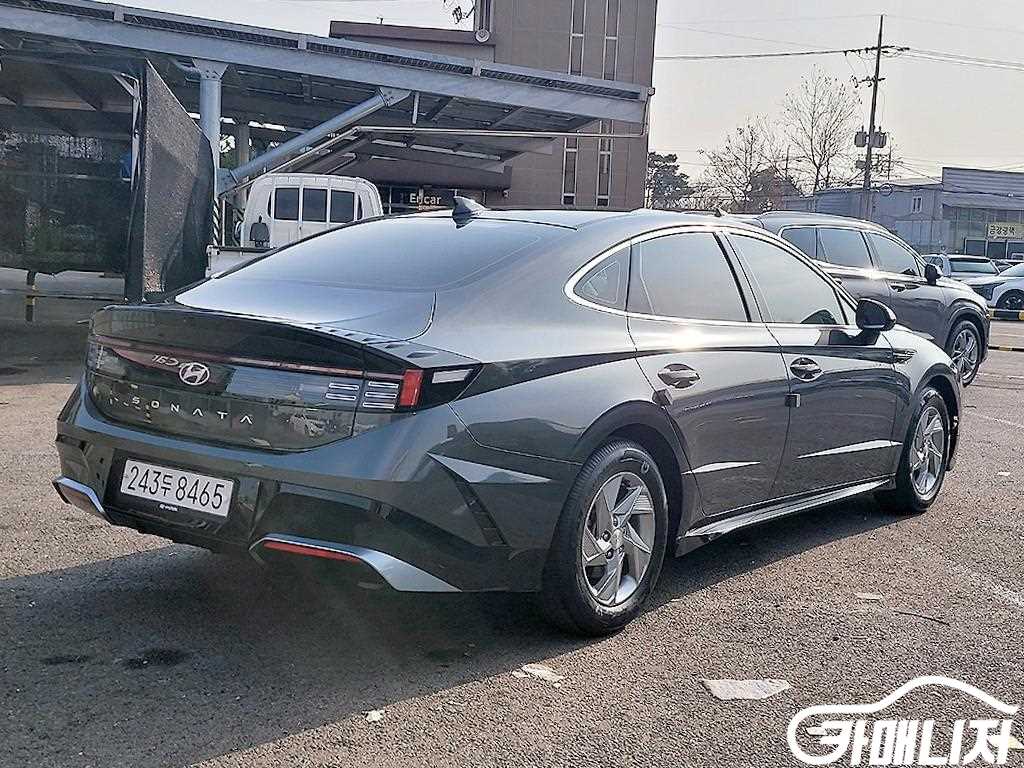 Hyundai Sonata Sonata The Edge LPG 2.0 thumbnail 4