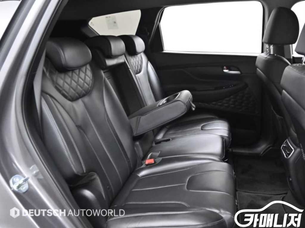 Hyundai Santa Fe The New Santa Fe Diesel 2.2 4WD Exclusive thumbnail 19