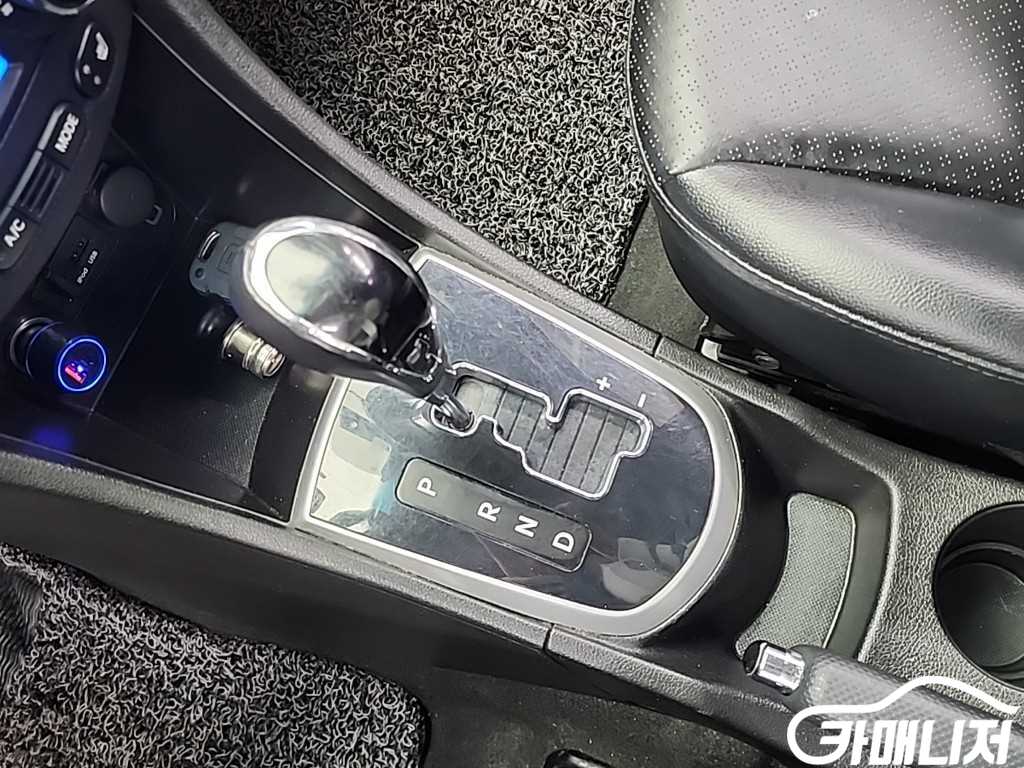 Hyundai Accent AccentFacelift 1.6GDI Top thumbnail 8