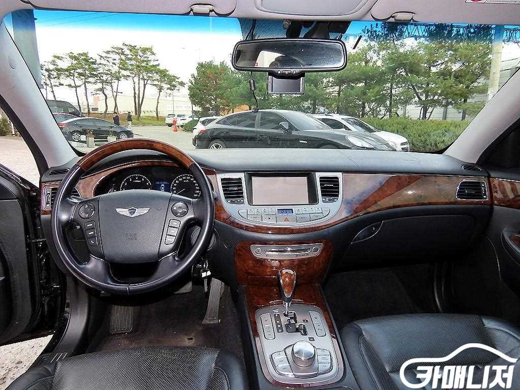 Hyundai Genesis BH330 GRAND thumbnail 7