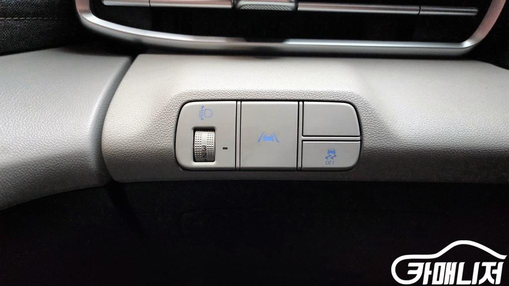 Hyundai Avante 1.6 Modern thumbnail 19