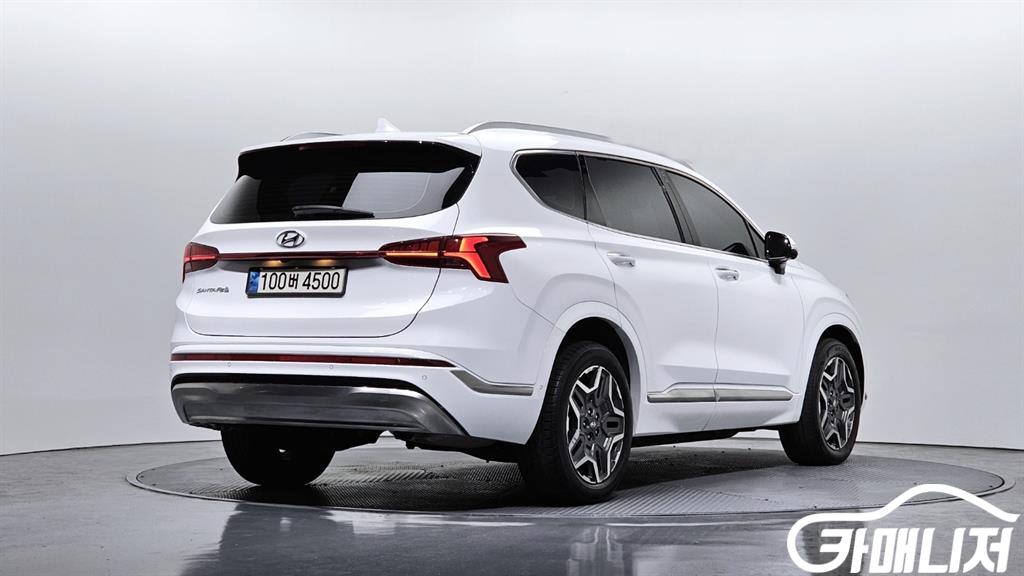 Hyundai Santa Fe The New Santa Fe Hybrid 1.6 2WD Calligraphy thumbnail 4