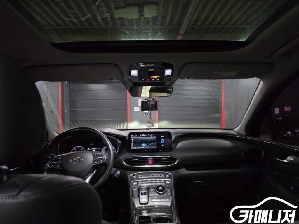 Hyundai Santa Fe The New Santa Fe Diesel 2.2 2WD Premium Choice thumbnail 17