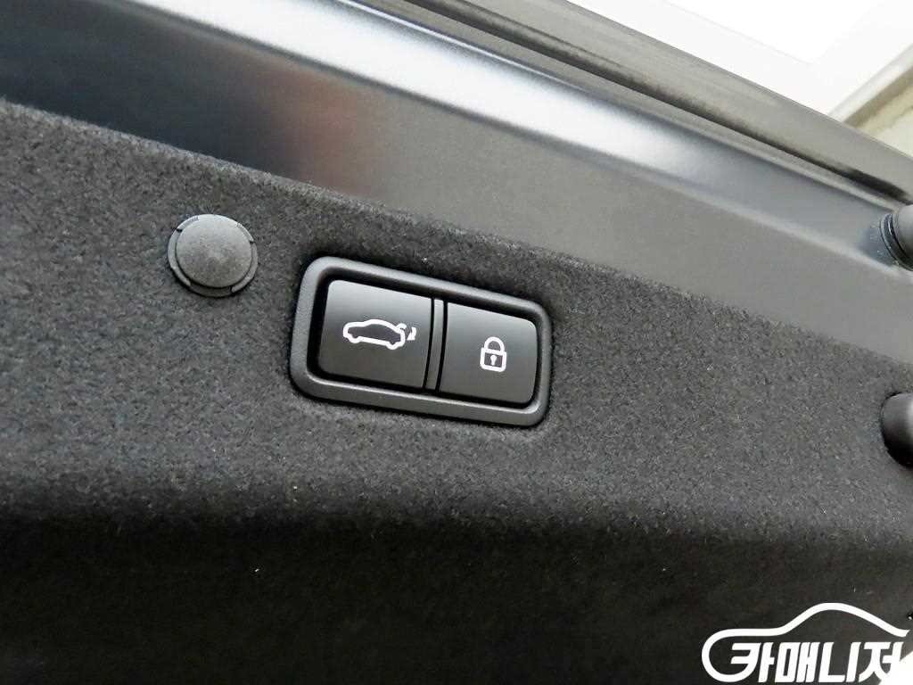 Hyundai Grandeur The New Grandeur IG Hybrid Exclusive thumbnail 15