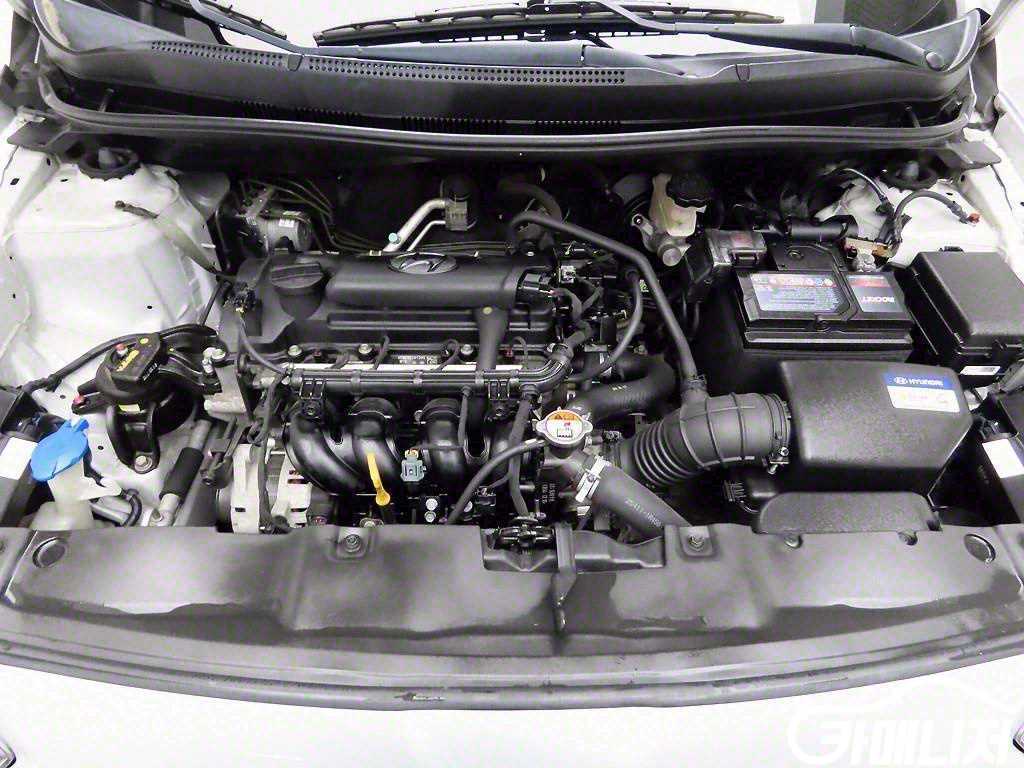 Hyundai Accent AccentFacelift 1.4VVT Smart thumbnail 17