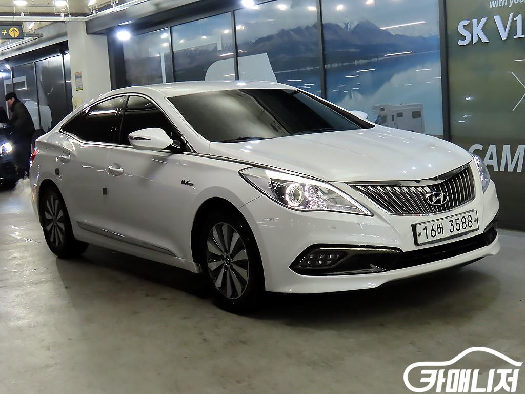 Hyundai Grandeur Grandeur HG Hybrid PREMIUM