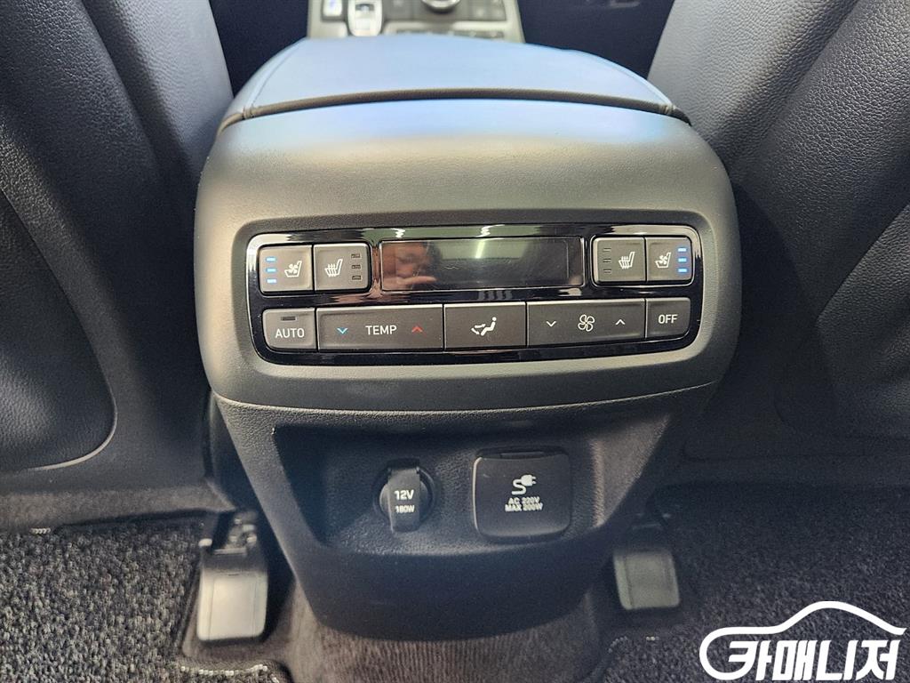 Hyundai Palisade Diesel 2.2 2WD thumbnail 16