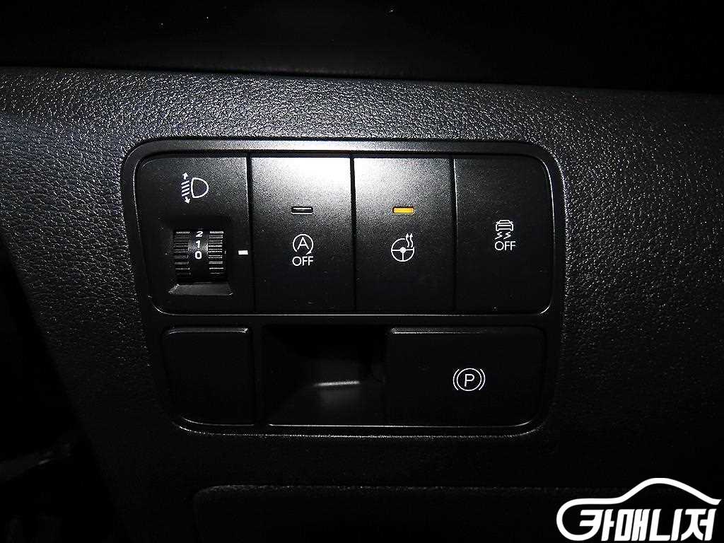 Hyundai Staria 2WD Diesel Cargo Modern thumbnail 13