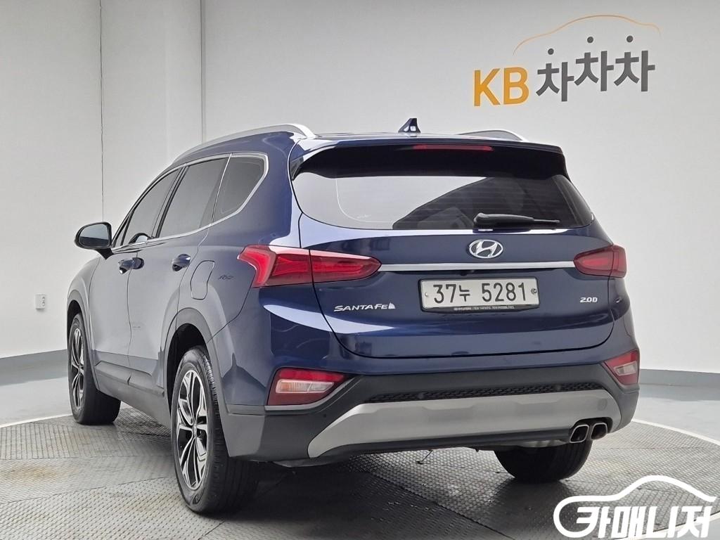 Hyundai Santa Fe Santa Fe TM Diesel 2.0 2WD thumbnail 2