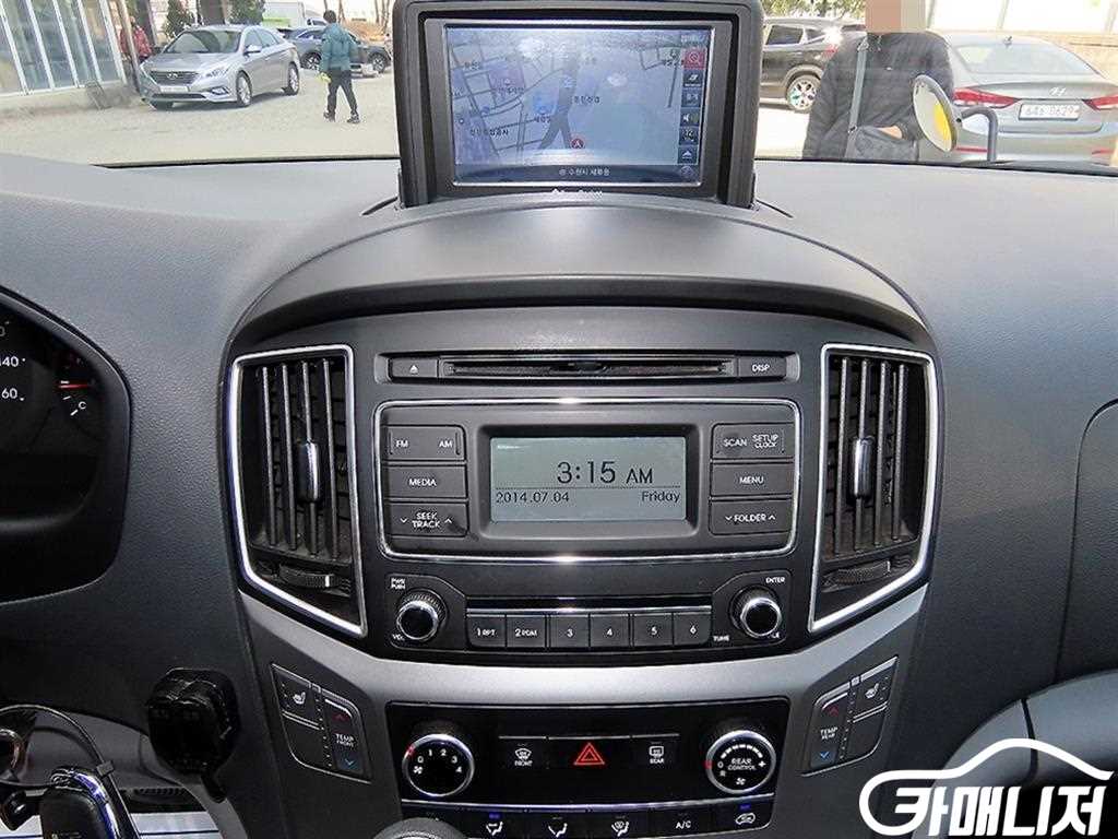 Hyundai Starex The New Grand Starex Child Safety Vehicle LPi thumbnail 13