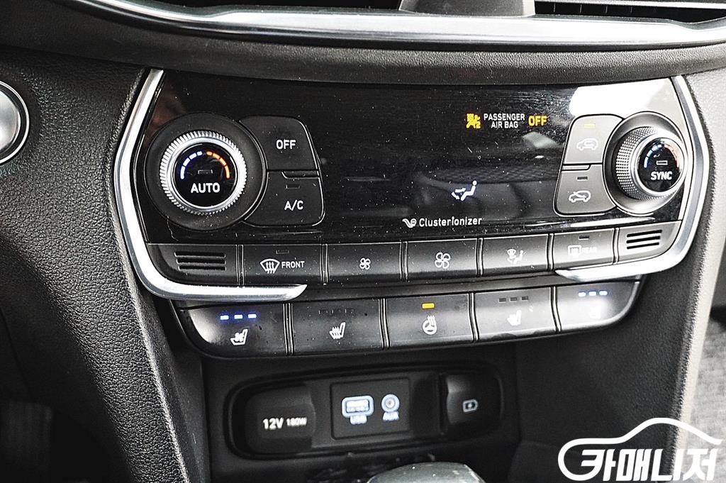 Hyundai Santa Fe Santa Fe TM Diesel 2.0 2WD thumbnail 15