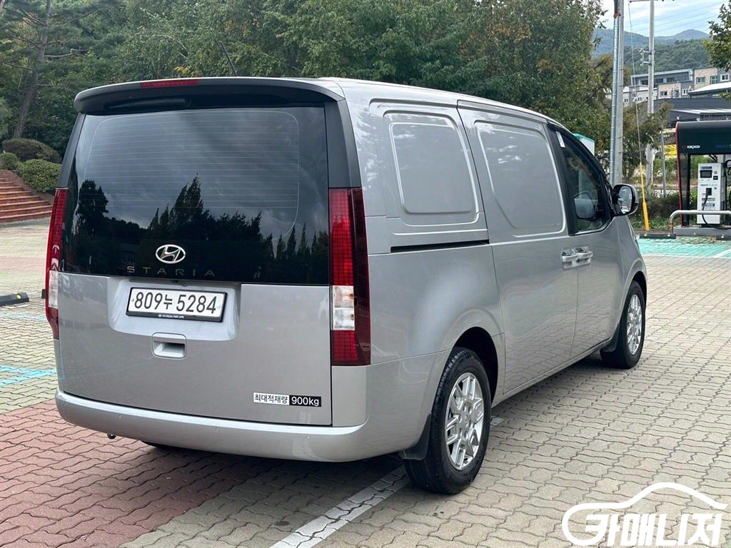 Hyundai Staria LPG Cargo Modern thumbnail 6