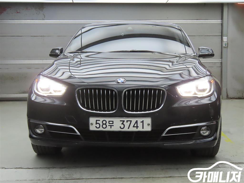 BMW Gran Turismo 5 Series GT GT 30d xDRIVE thumbnail 2